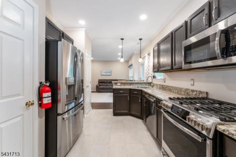 25 Village Square Drive Union NJ 08802