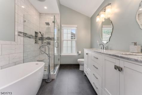 25 Village Square Drive Union NJ 08802