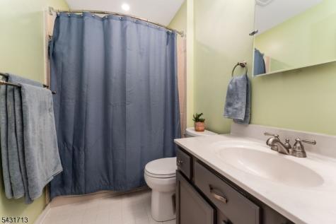 25 Village Square Drive Union NJ 08802