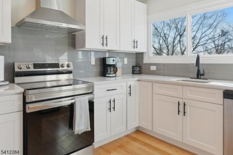 21 Skyview Road Ringwood NJ 07456
