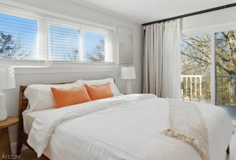 21 Skyview Road Ringwood NJ 07456