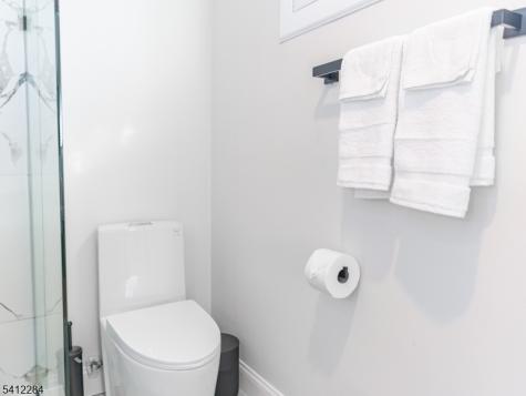 21 Skyview Road Ringwood NJ 07456