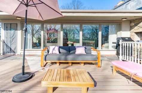 21 Skyview Road Ringwood NJ 07456