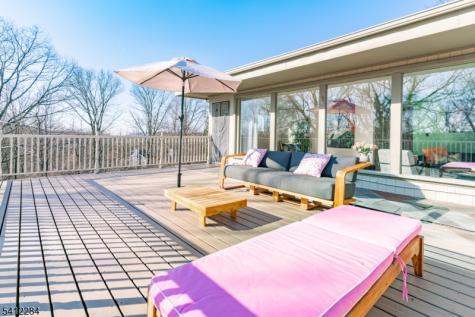 21 Skyview Road Ringwood NJ 07456