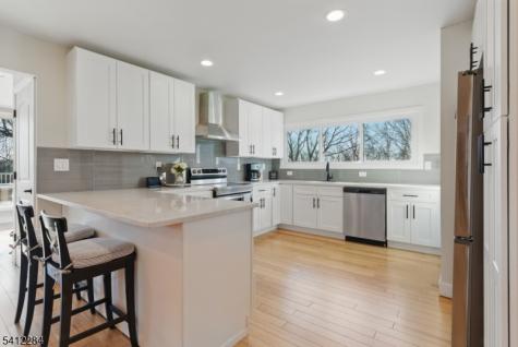 21 Skyview Road Ringwood NJ 07456