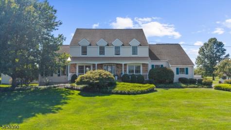 36 Kingsridge Road Kingwood NJ 08825