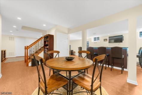 36 Kingsridge Road Kingwood NJ 08825