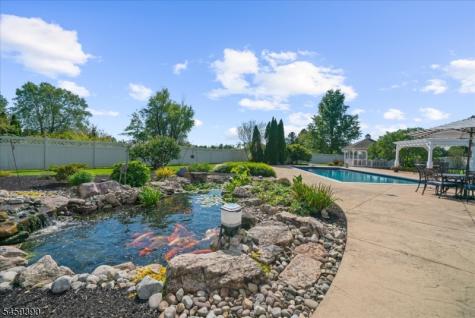 36 Kingsridge Road Kingwood NJ 08825
