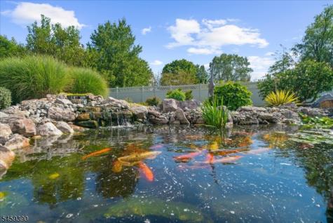 36 Kingsridge Road Kingwood NJ 08825