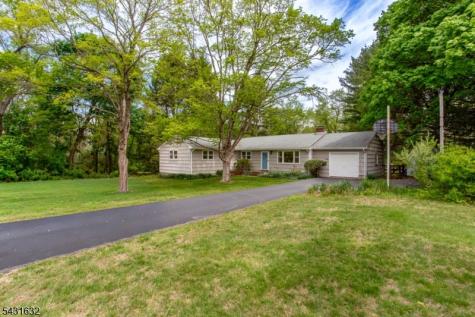 40 Union Road Clinton NJ 08809