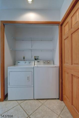 34 Knoll Road Wayne NJ 07470
