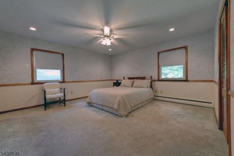 34 Knoll Road Wayne NJ 07470