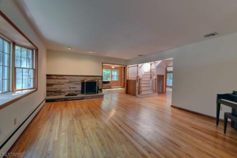 34 Knoll Road Wayne NJ 07470