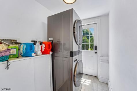 252 Canterbury Place Ridgewood Village NJ 07450