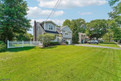 252 Canterbury Place Ridgewood Village NJ 07450