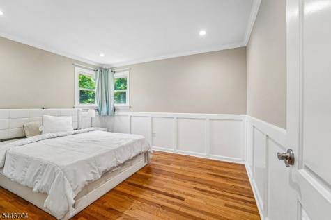 252 Canterbury Place Ridgewood Village NJ 07450