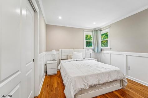 252 Canterbury Place Ridgewood Village NJ 07450