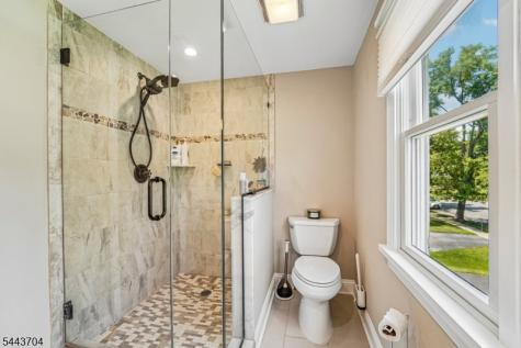 252 Canterbury Place Ridgewood Village NJ 07450