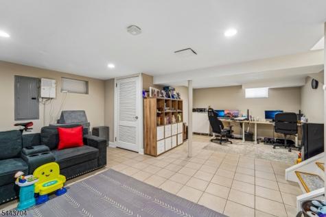 252 Canterbury Place Ridgewood Village NJ 07450