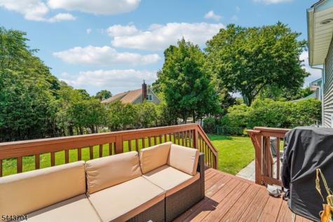252 Canterbury Place Ridgewood Village NJ 07450