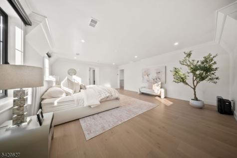 59 Edgewood Avenue West Orange NJ 07052