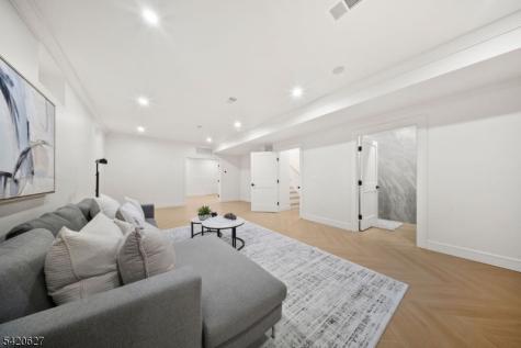 59 Edgewood Avenue West Orange NJ 07052