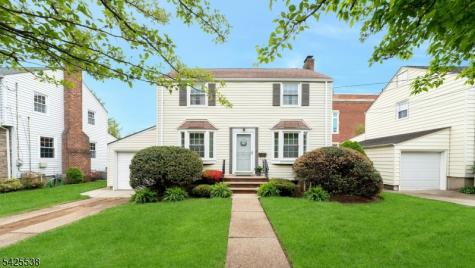 17 Brookdale Road Bloomfield NJ 07003