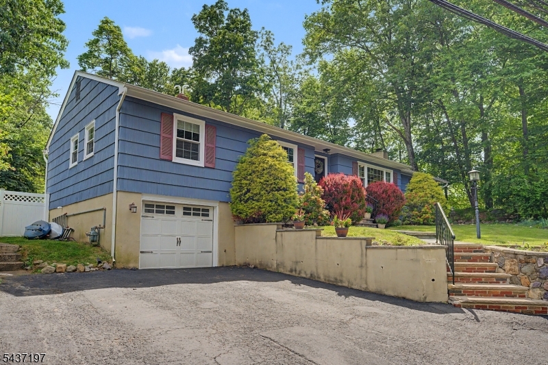 8 Seneca Avenue Rockaway NJ 07866