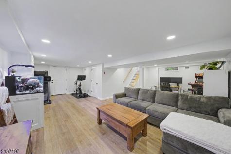 8 Seneca Avenue Rockaway NJ 07866