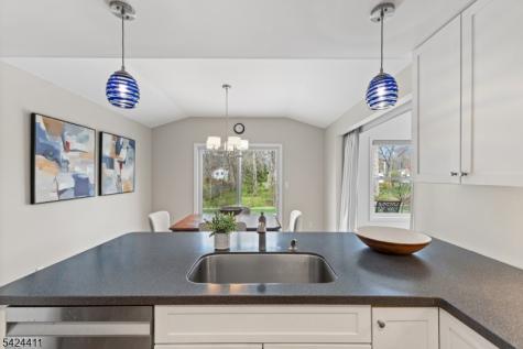 48 Hastings Road Berkeley Heights NJ 07922
