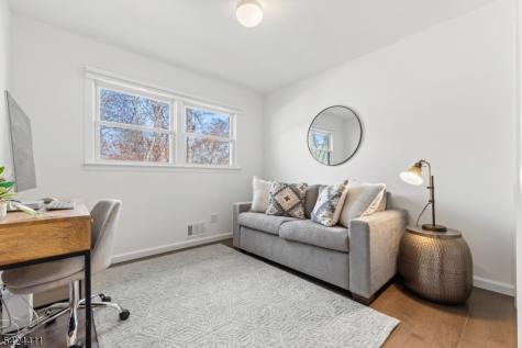 48 Hastings Road Berkeley Heights NJ 07922