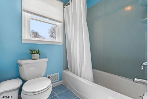 48 Hastings Road Berkeley Heights NJ 07922