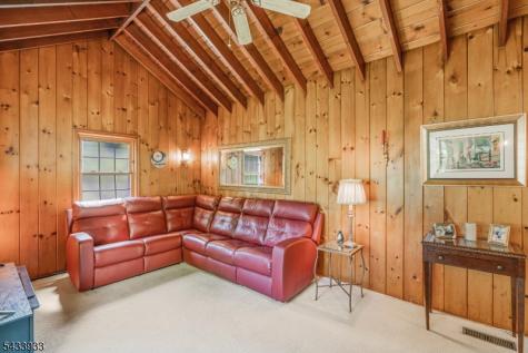 487 Knollwood Drive Bridgewater NJ 08807