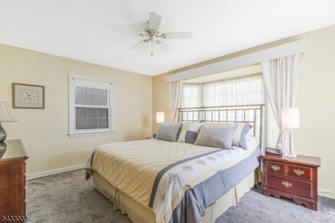 487 Knollwood Drive Bridgewater NJ 08807