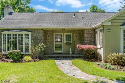 487 Knollwood Drive Bridgewater NJ 08807
