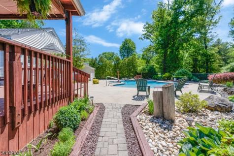 487 Knollwood Drive Bridgewater NJ 08807