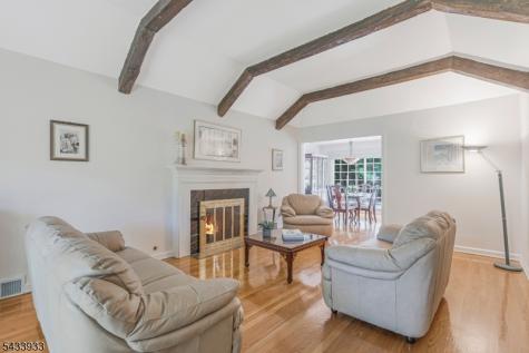 487 Knollwood Drive Bridgewater NJ 08807