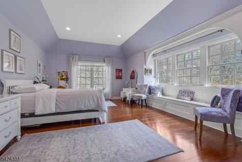 18 Yardley Road Mendham NJ 07945