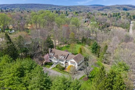 18 Yardley Road Mendham NJ 07945