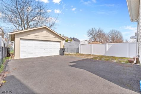39 Hurden Street Hillside NJ 07205