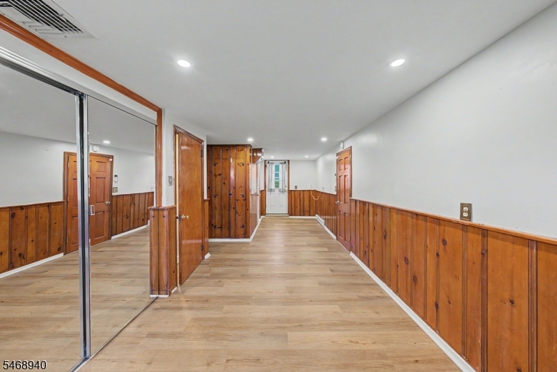 136 Headley Terrace Union NJ 07083