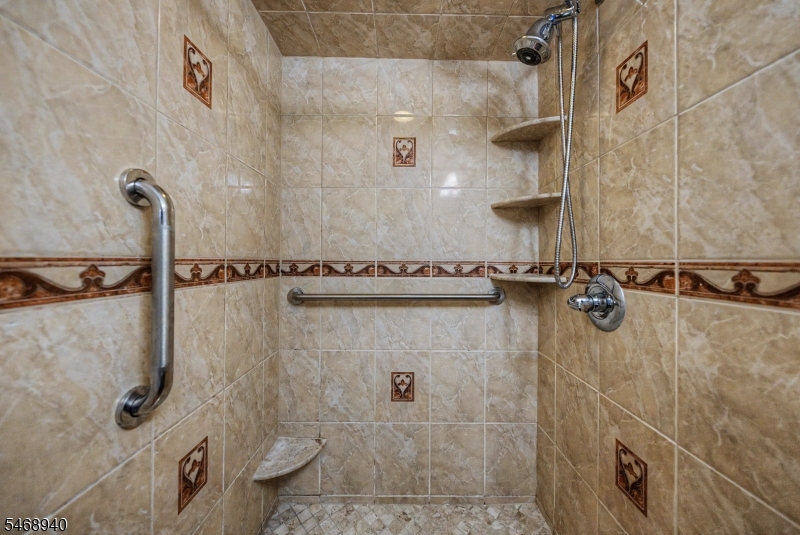 136 Headley Terrace Union NJ 07083