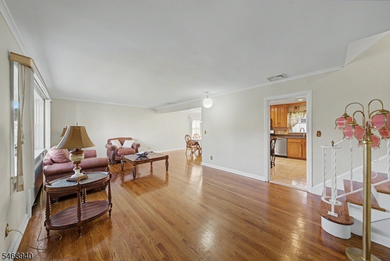 136 Headley Terrace Union NJ 07083