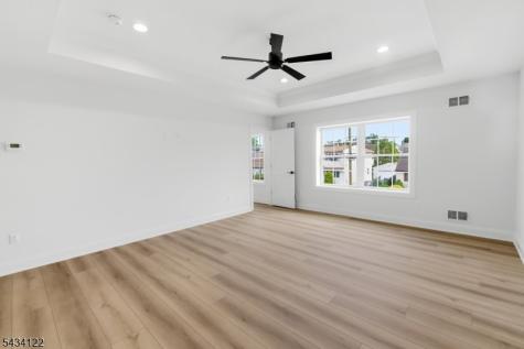 137 Platt Avenue Saddle Brook NJ 07663