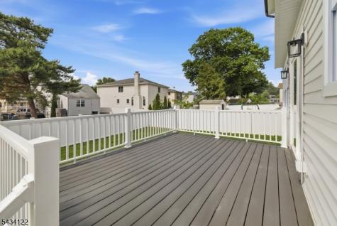 137 Platt Avenue Saddle Brook NJ 07663