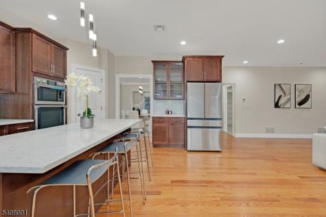 2 Maddie Court Woodbridge NJ 07067