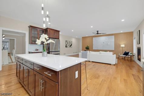 2 Maddie Court Woodbridge NJ 07067