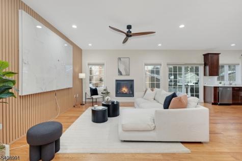 2 Maddie Court Woodbridge NJ 07067