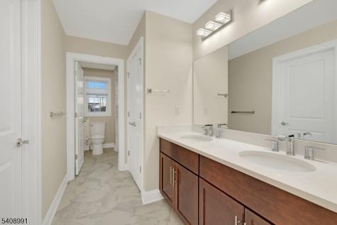 2 Maddie Court Woodbridge NJ 07067