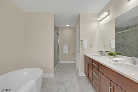 2 Maddie Court Woodbridge NJ 07067